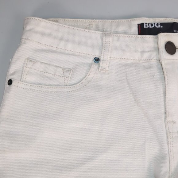 3/$20 BDG Urban Outfitters Mid Rise Shortie Shorts White Denim Jean Stretch - Picture 3 of 14